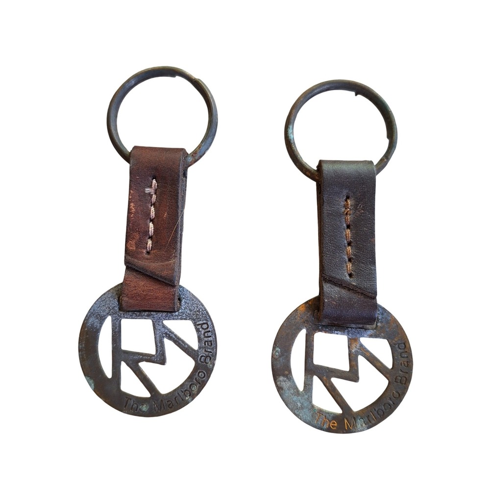 Marlboro Brand Vintage Brass Leather Key Rings Keychains Lot of 2 Circle Logo